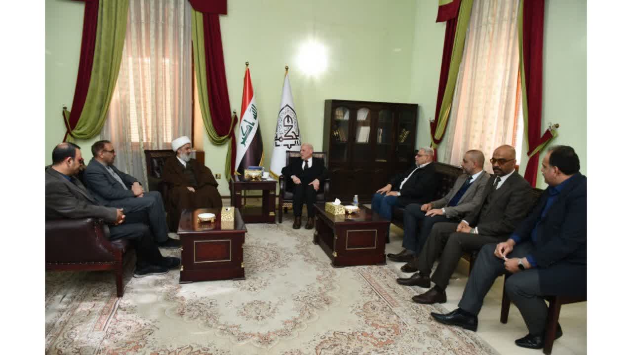 دکتر عبدی‌پور با رئیس بیت‌الحکمه بغداد دیدار کردند